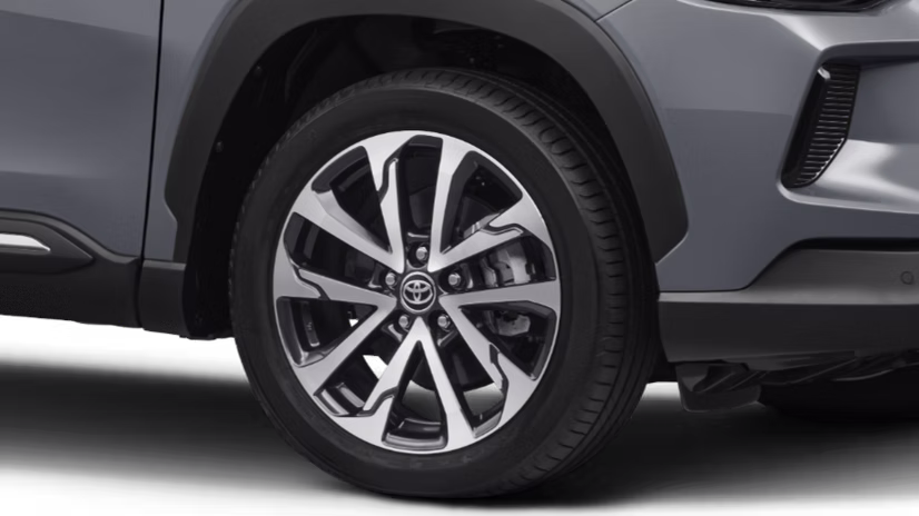 new-corolla-cross-hev-weel