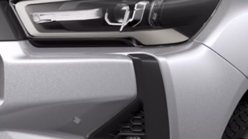 New Striking Front Bumper with New Fog Lamp Design